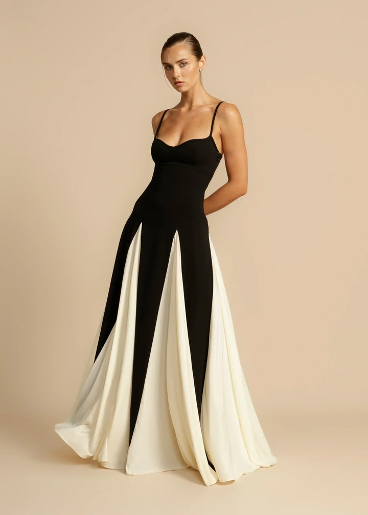 Roxanne Black&White Maxi Dress