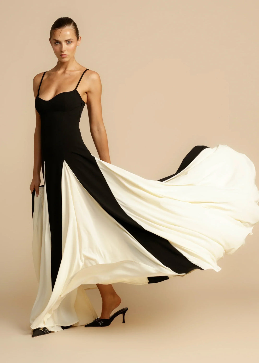 Roxanne Black&White Maxi Dress